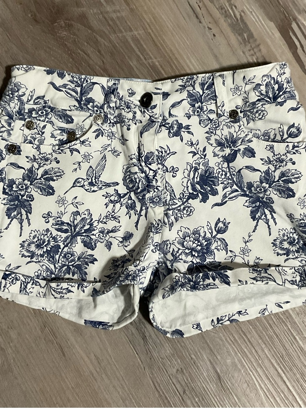 JOHNNIE B 12 toile print shorts